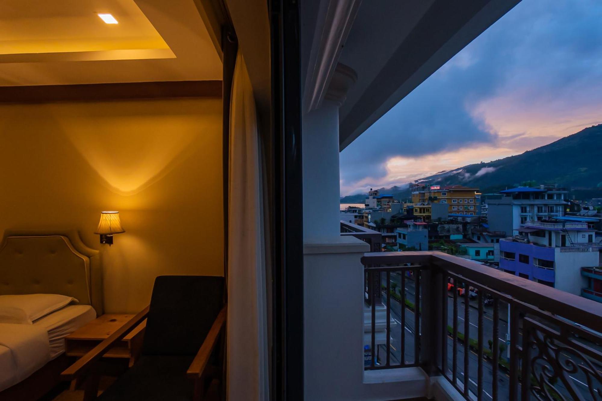 Hotel Fewa Trip Pokhara Dış mekan fotoğraf