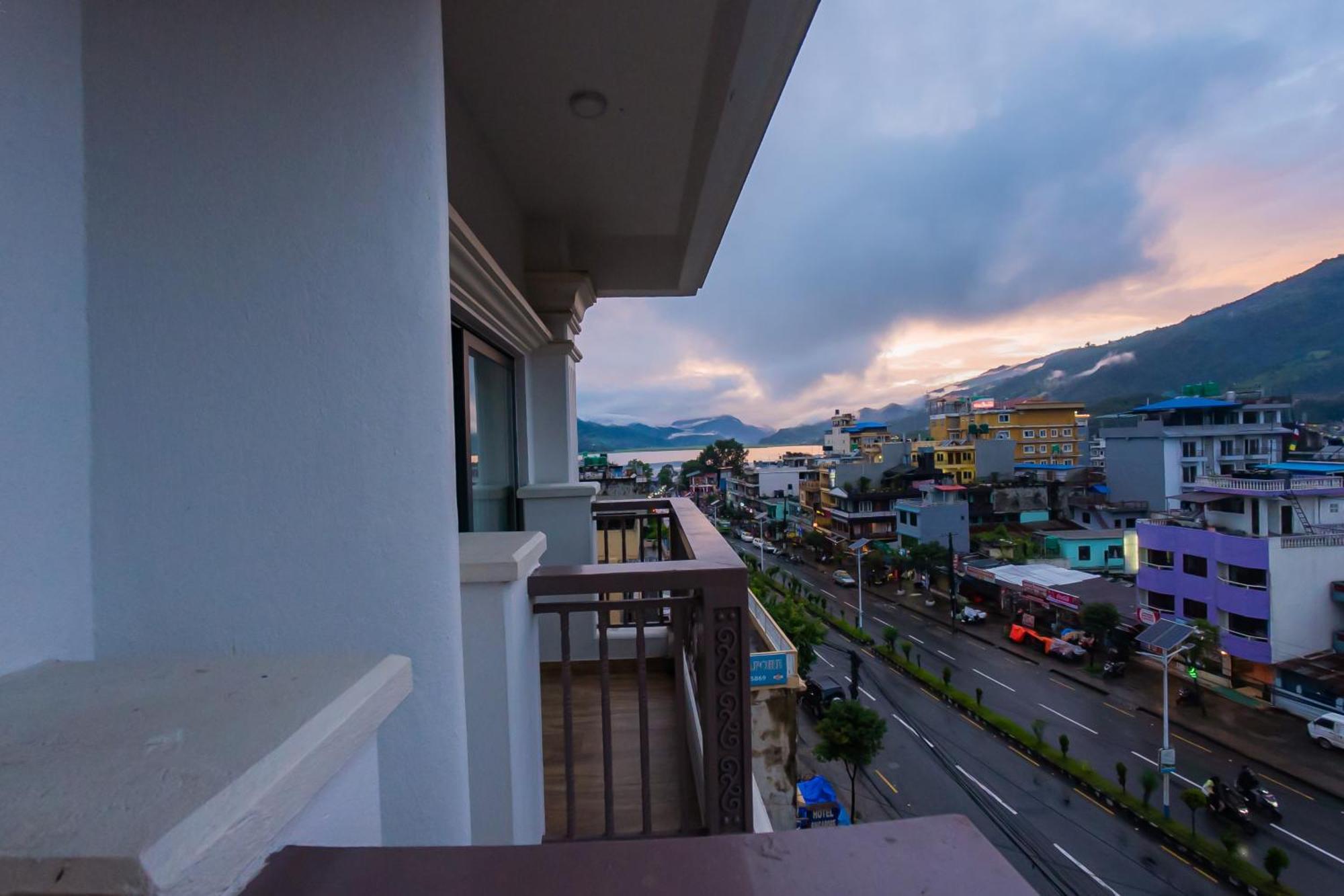 Hotel Fewa Trip Pokhara Dış mekan fotoğraf