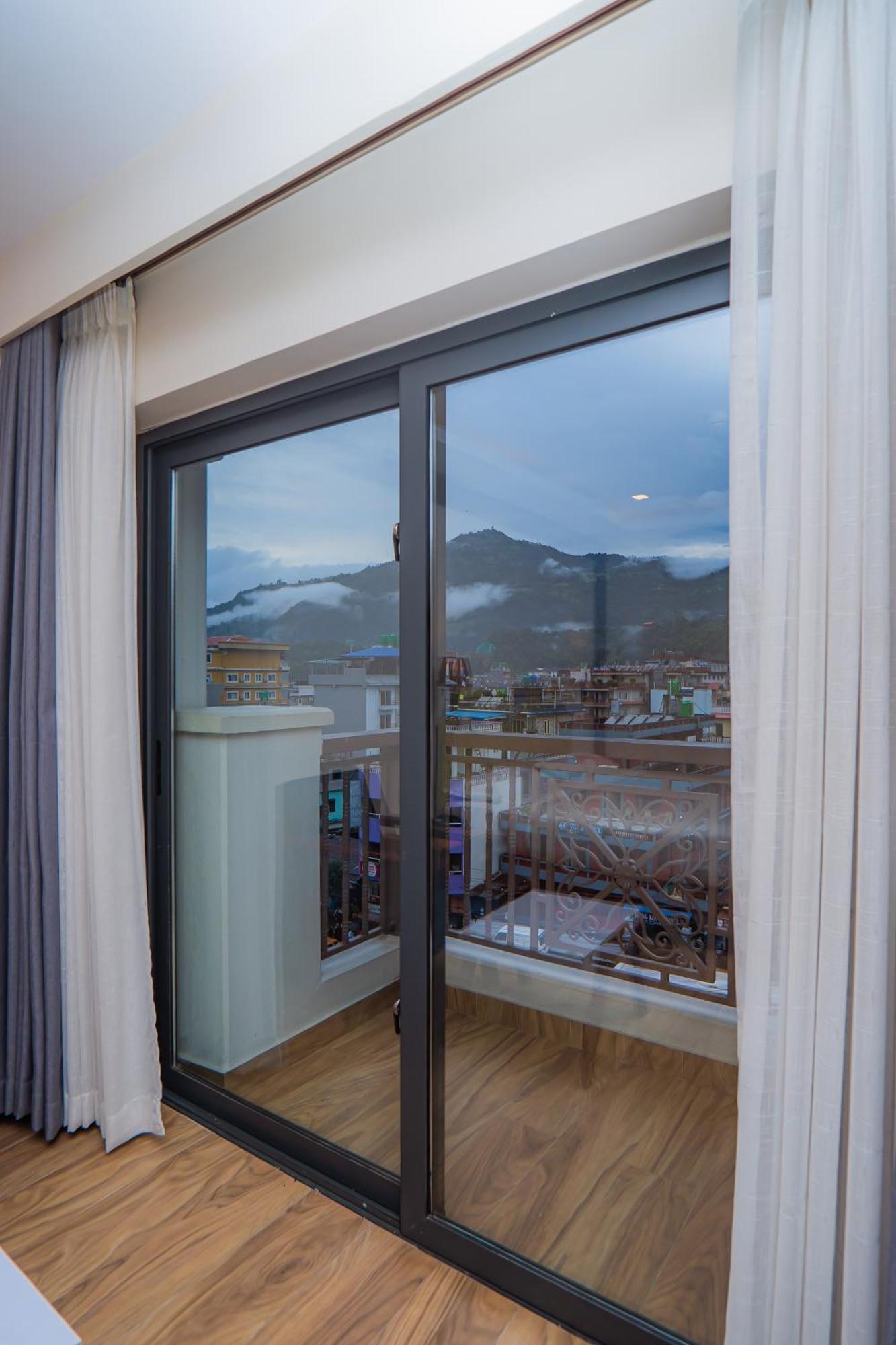 Hotel Fewa Trip Pokhara Dış mekan fotoğraf